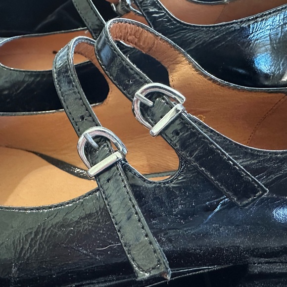 Jonak Paris MARY JANE WITH DOUBLE STRAPS
in Black Pleated Patent Leather Size 40 - Picture 12 of 14